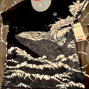 NWT Large INKnBURN Whale Tech